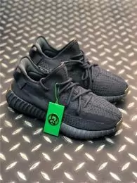 yeezy decontractees chaussures pour homme s_562a37